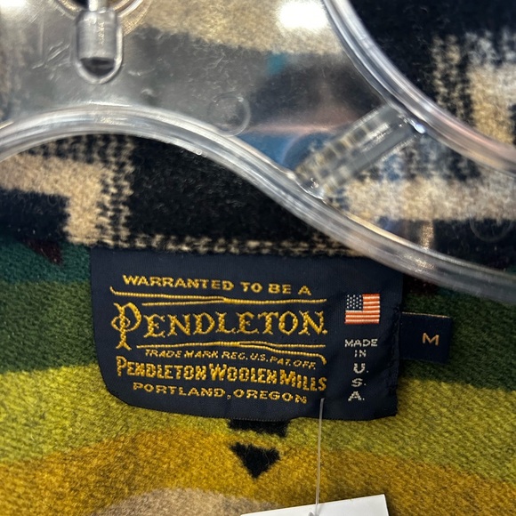Pendleton Archive Coat - Picture 2 of 2